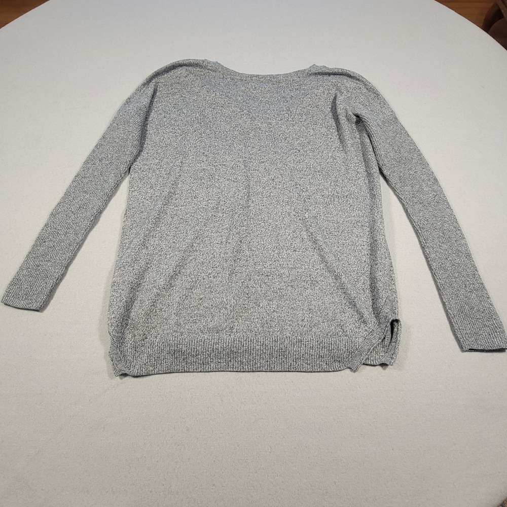 American‎ Eagle Outfitters Sweater Women's Gray V Neck Lightweight Size Small - Picture 7 of 10